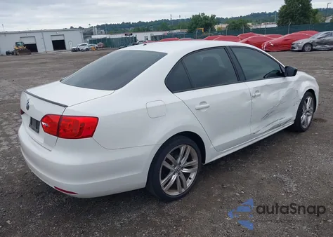 2014 Volkswagen Jetta 2.0L S from USA, damaged, VIN 3VW2K7AJ4EM350607
